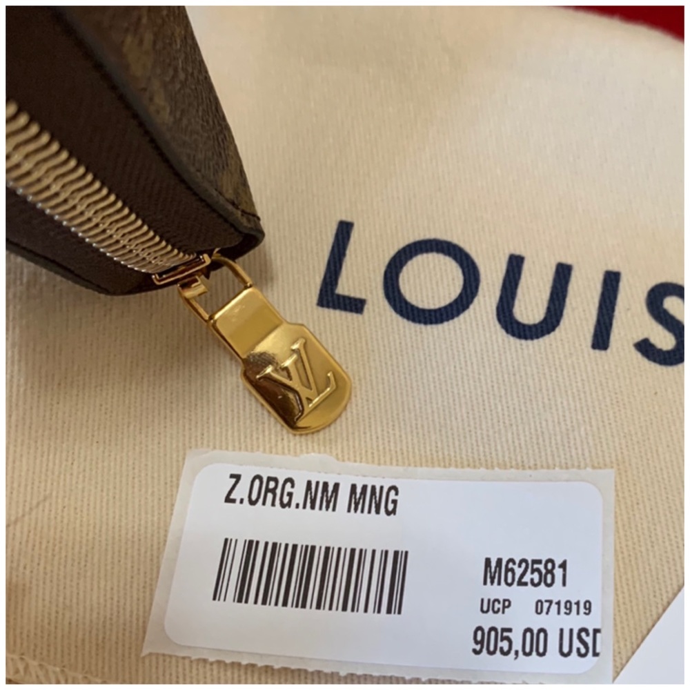 🆕 💯 Authentic Louis Vuitton Zippy Organizer - Picture 5 of 8